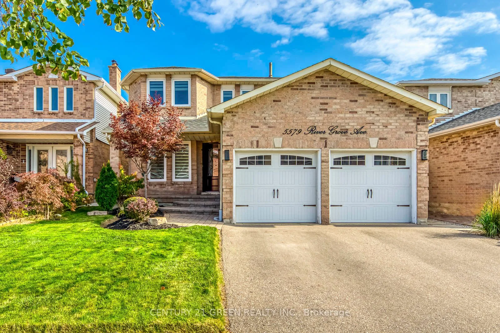 5579 River Grove Avenue, Mississauga, ON L5M 3T9