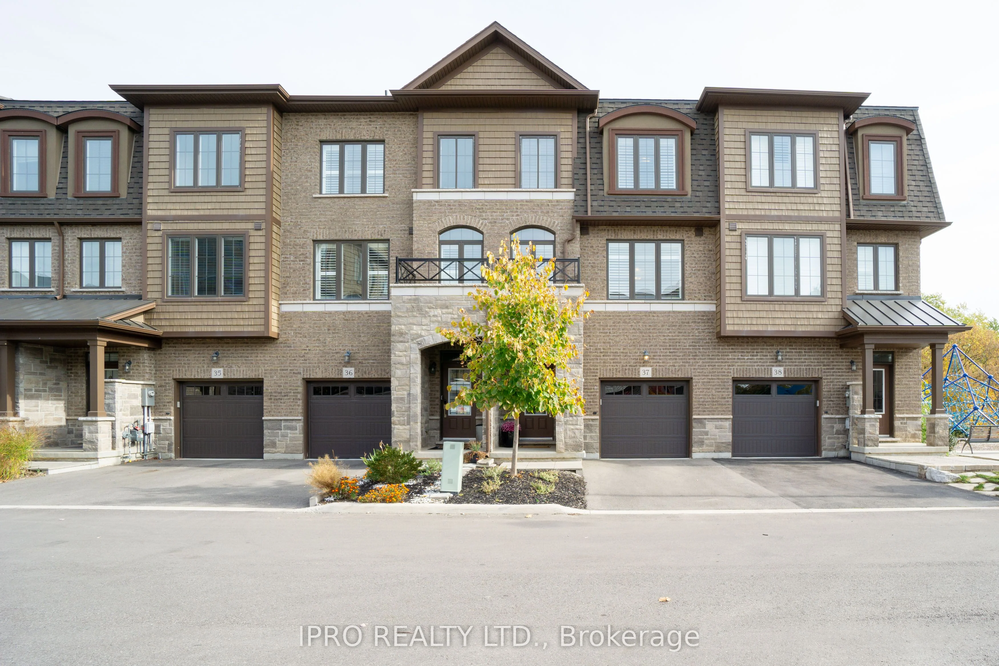 445 Ontario Street 37, Milton, ON L9T 9K2