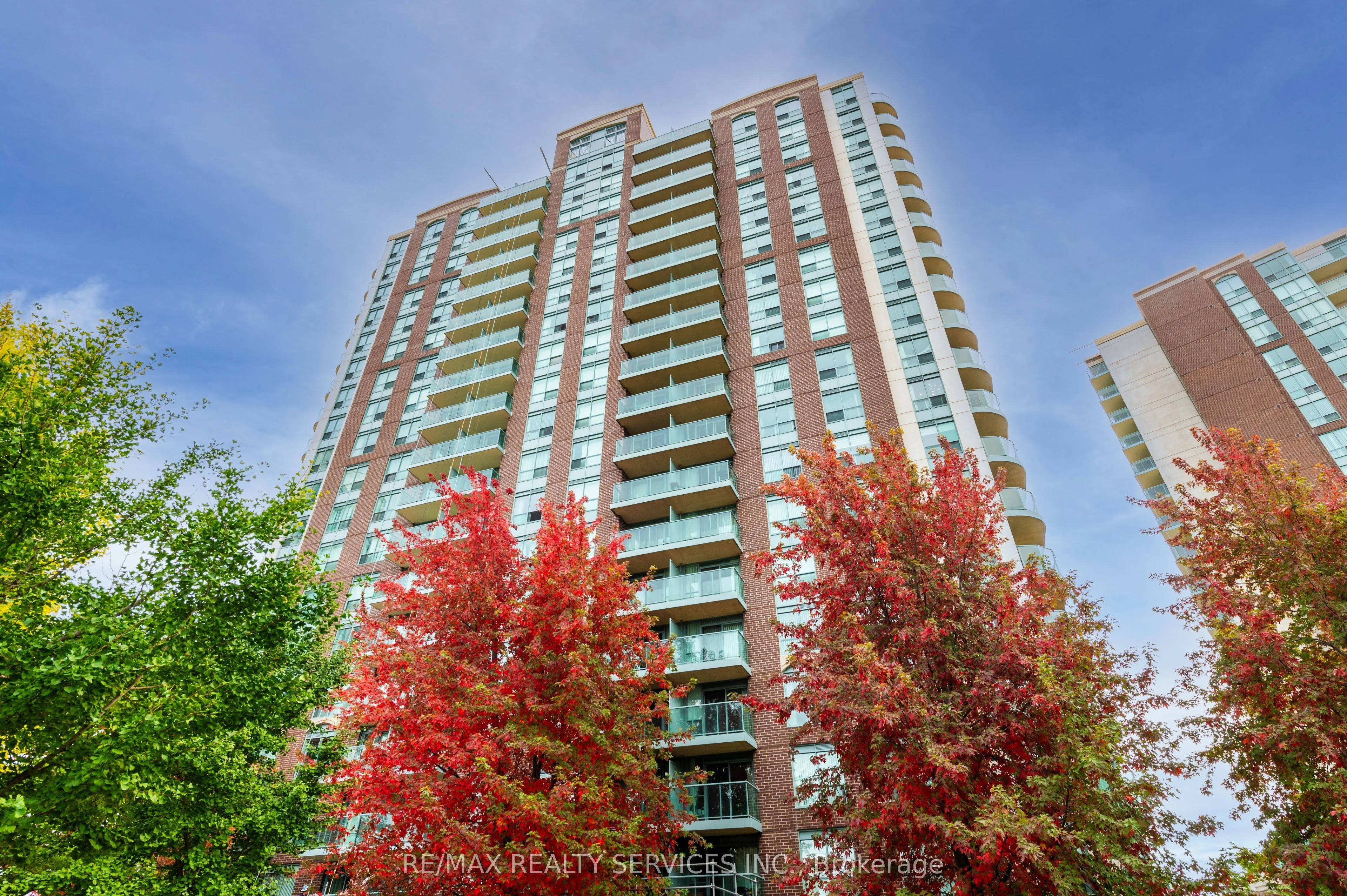 4889 Kimbermount Avenue 1604, Mississauga, ON L5M 7K8