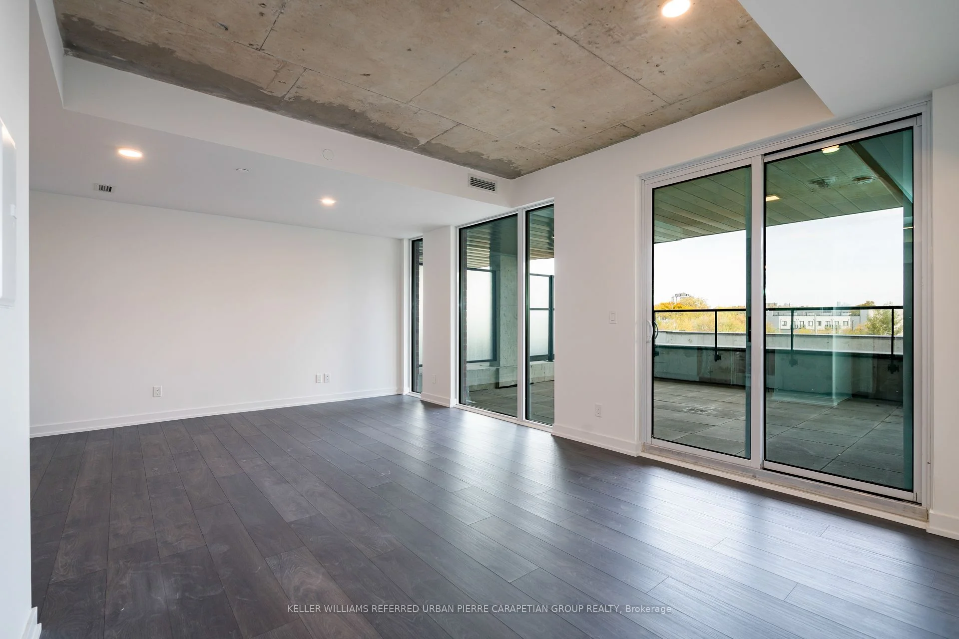 57 Brock Avenue 312, Toronto W01, ON M6K 2L3