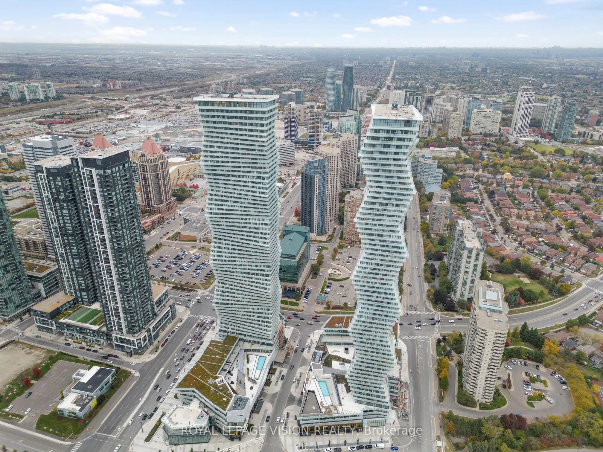 3900 Confederation Parkway E 1412, Mississauga, On L5b 0m3