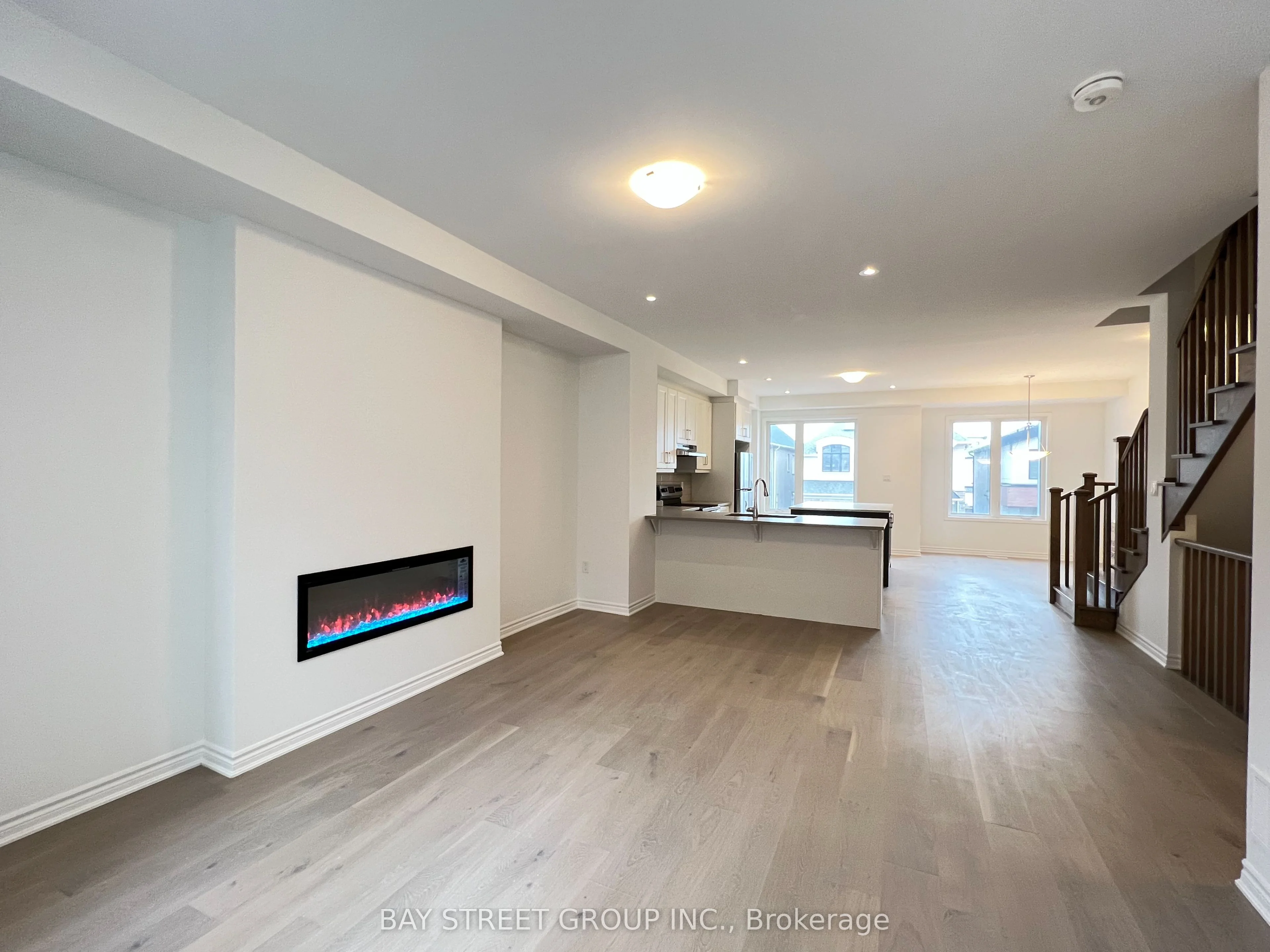 3082 William Cutmore Boulevard, Oakville, ON L6H 7X1