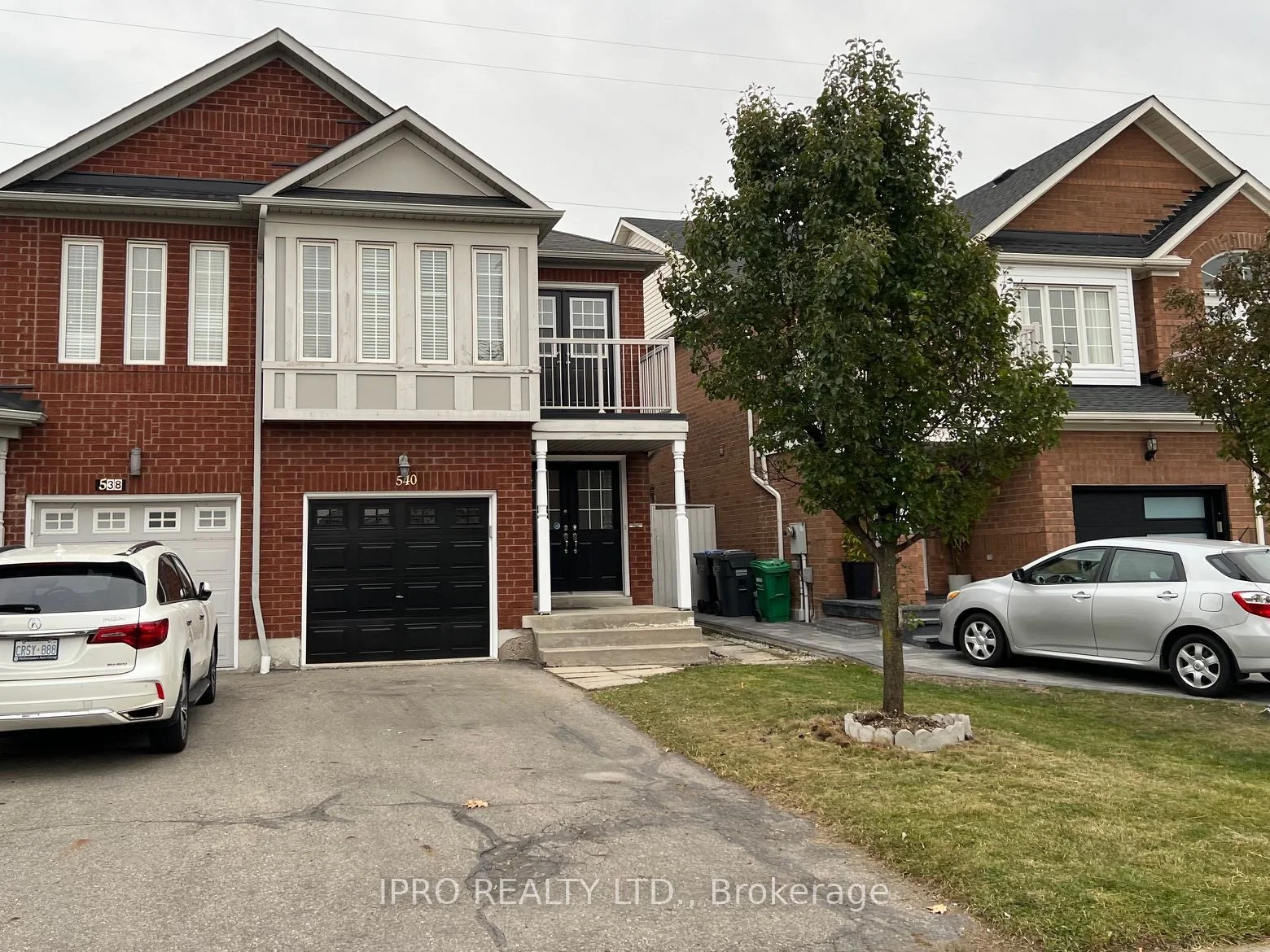 540 Orange Walk Crescent, Mississauga, ON L5R 0A5
