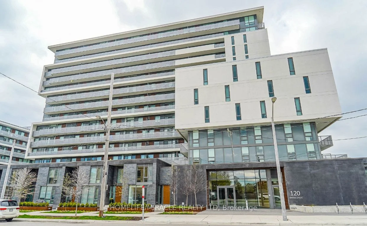 120 Varna Drive 315, Toronto W04, ON M6A 2M7