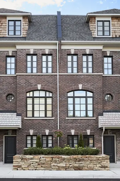 Condo Townhouse in Mississauga