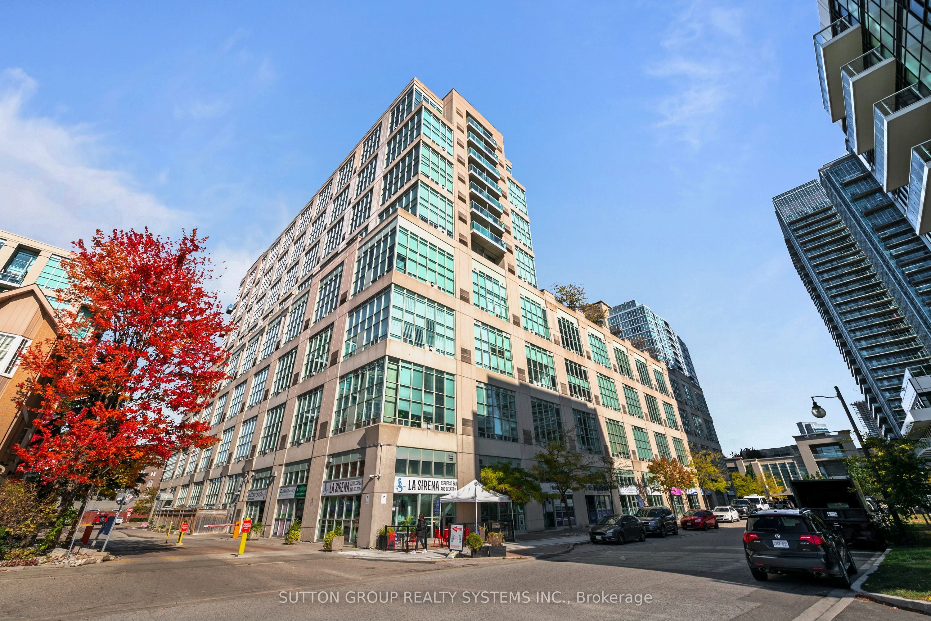 250 Manitoba Street 110, Toronto W06, ON M8Y 4G8