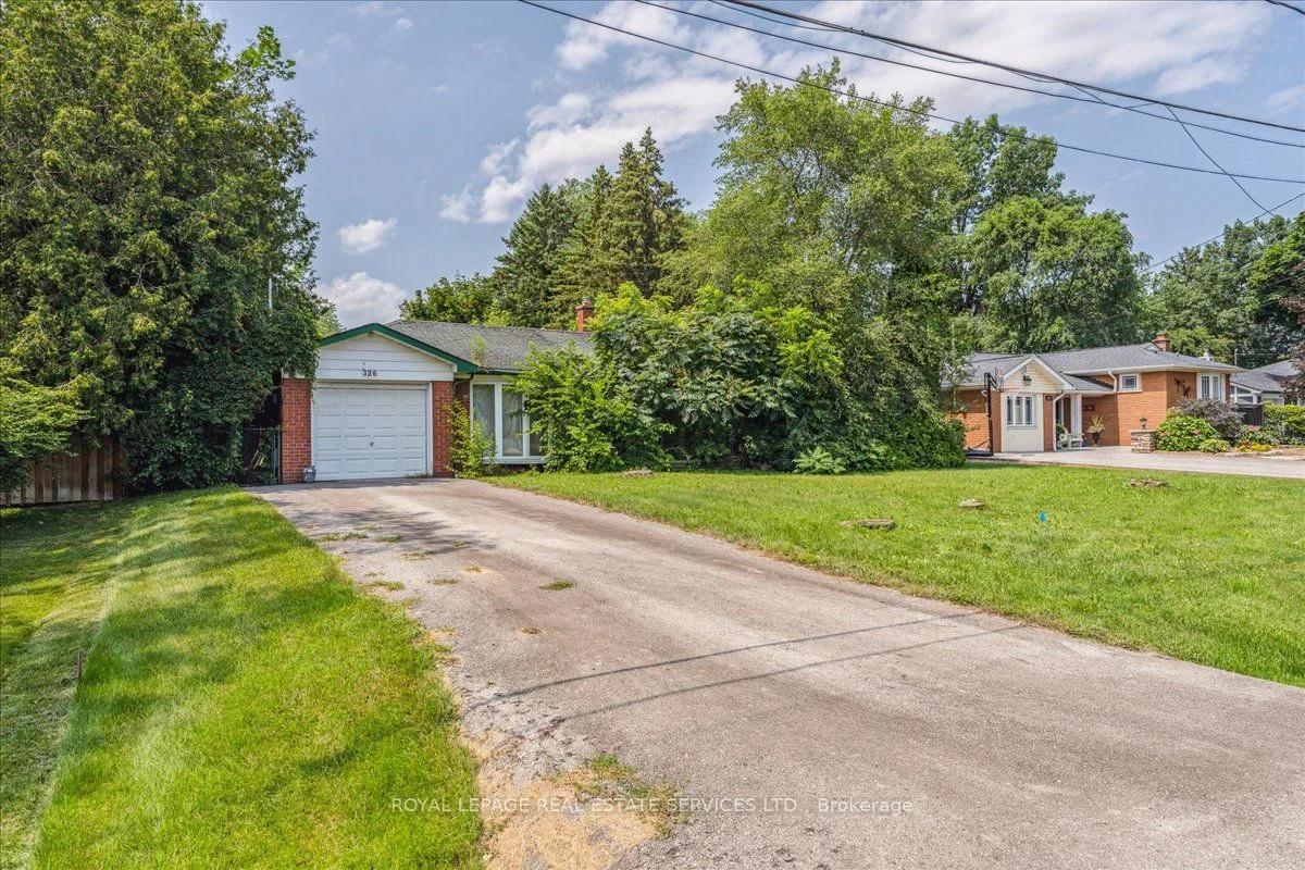 326 Sandlewood Road, Oakville, ON L6L 3R8