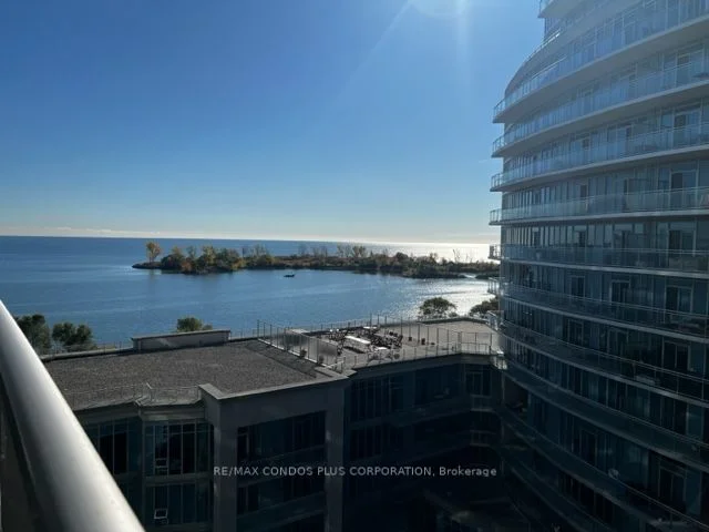 58 Marine Parade Drive 807, Toronto W06, ON M8V 4G1