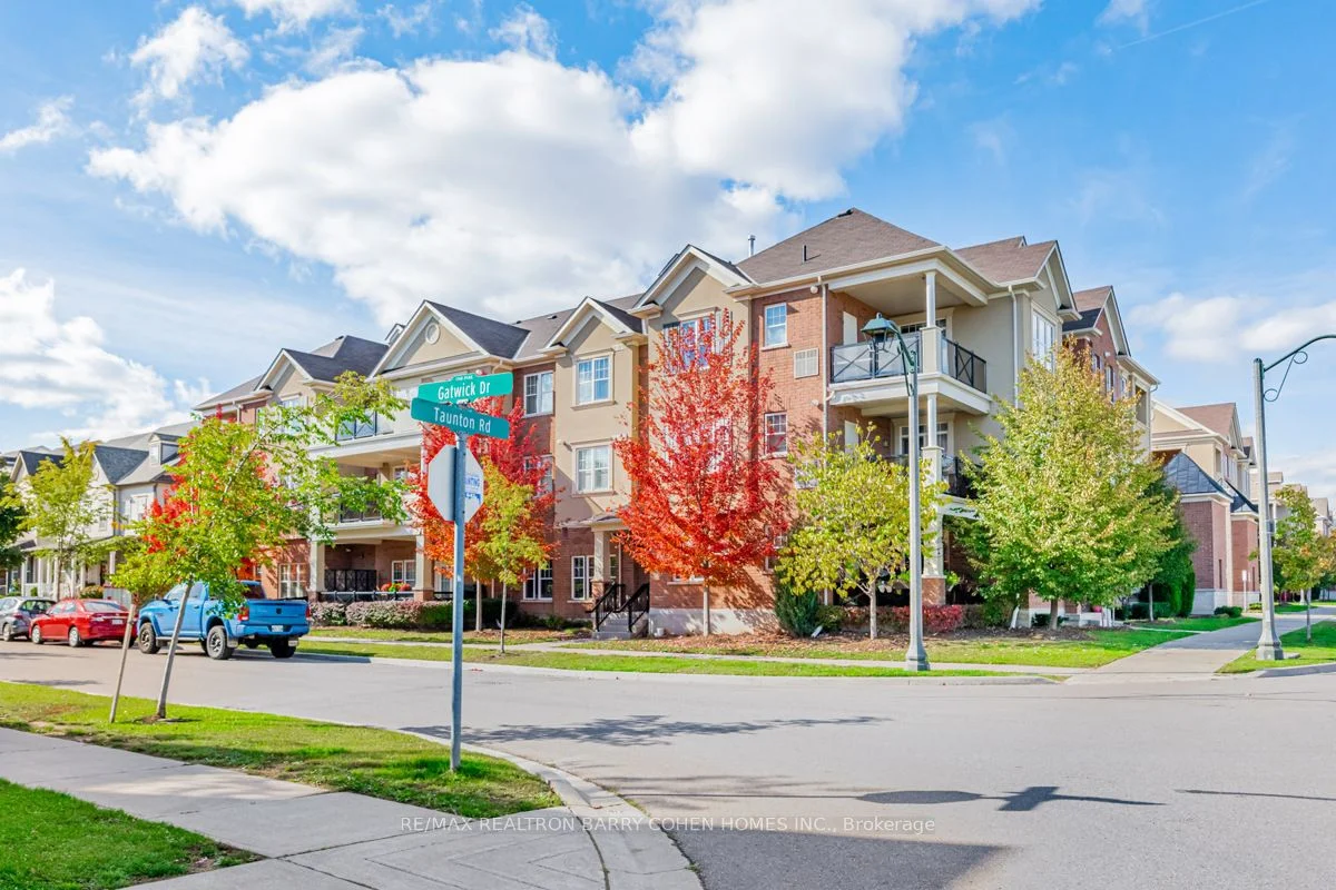 277 Gatwick Drive 305, Oakville, ON L6H 0K7