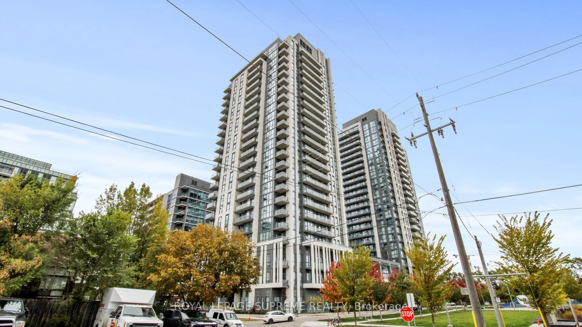 15 Zorra Street 507, Toronto W08, On M6n 0a9