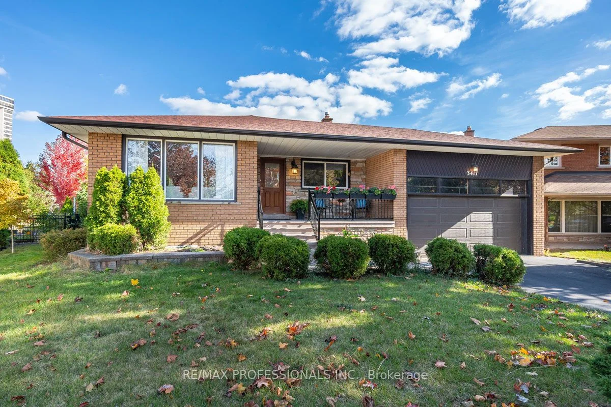 3417 Lincove Terrace, Mississauga, ON L4Y 3N4