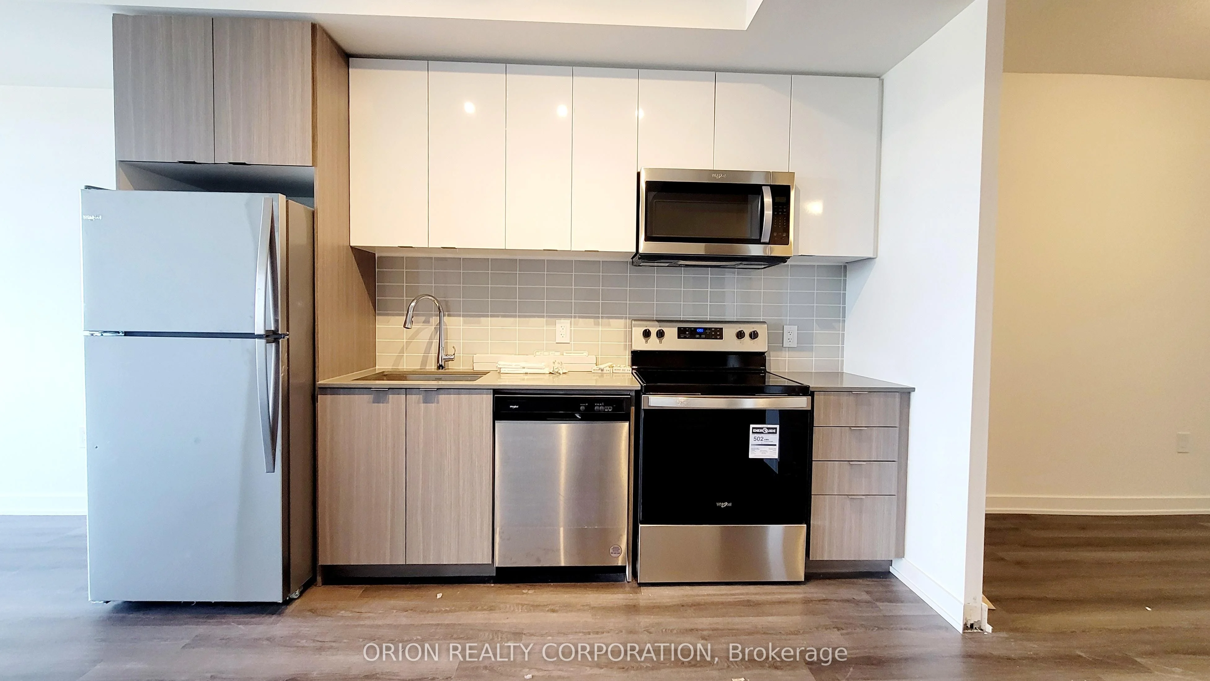 #721 859 The Queensway, Toronto W07, ON, M8Z 1N8