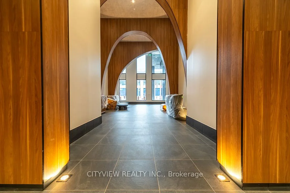 1221 king Street PH3, Toronto W01, ON M6K 1E6