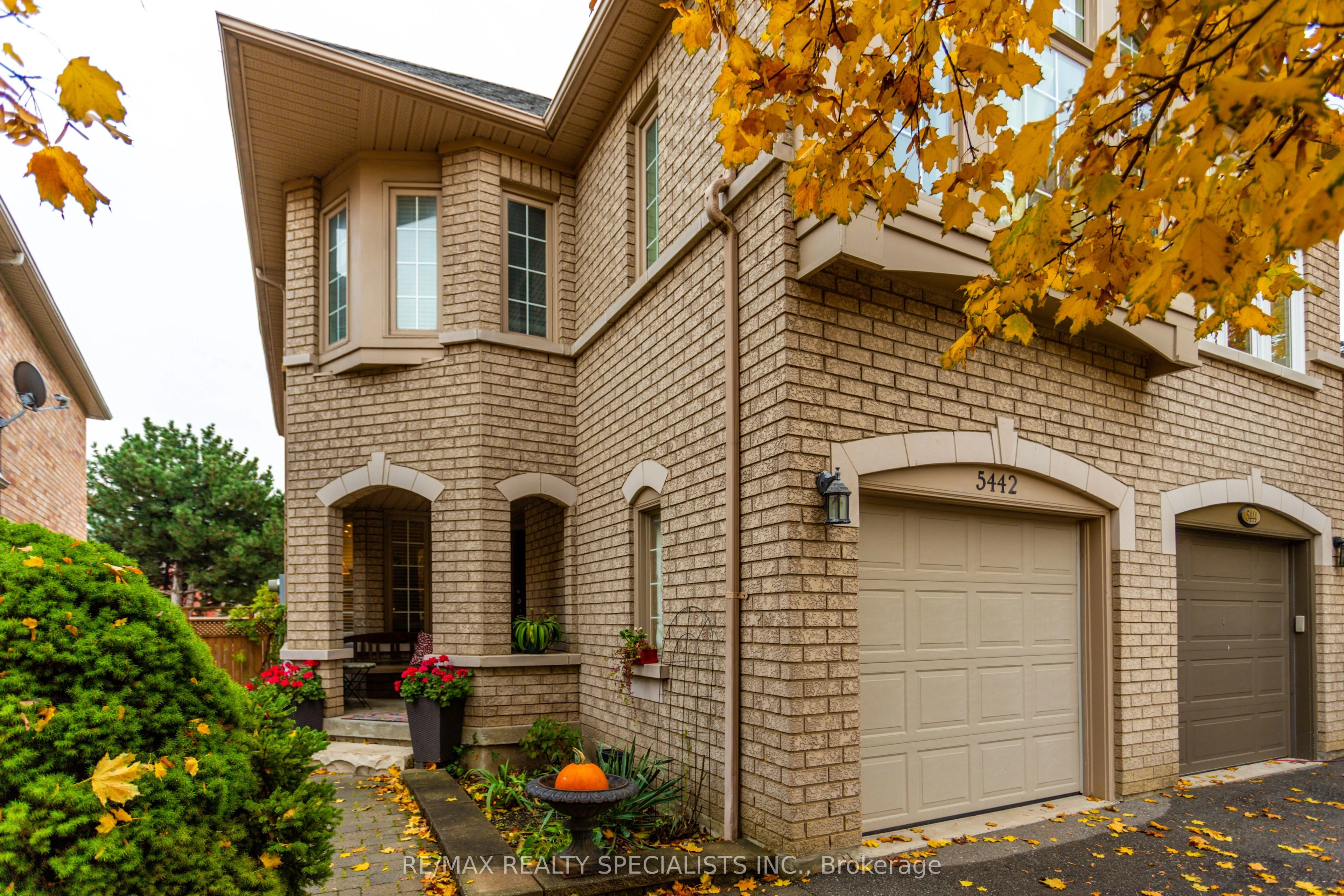 5442 Byford Place, Mississauga, ON L4Z 3W9