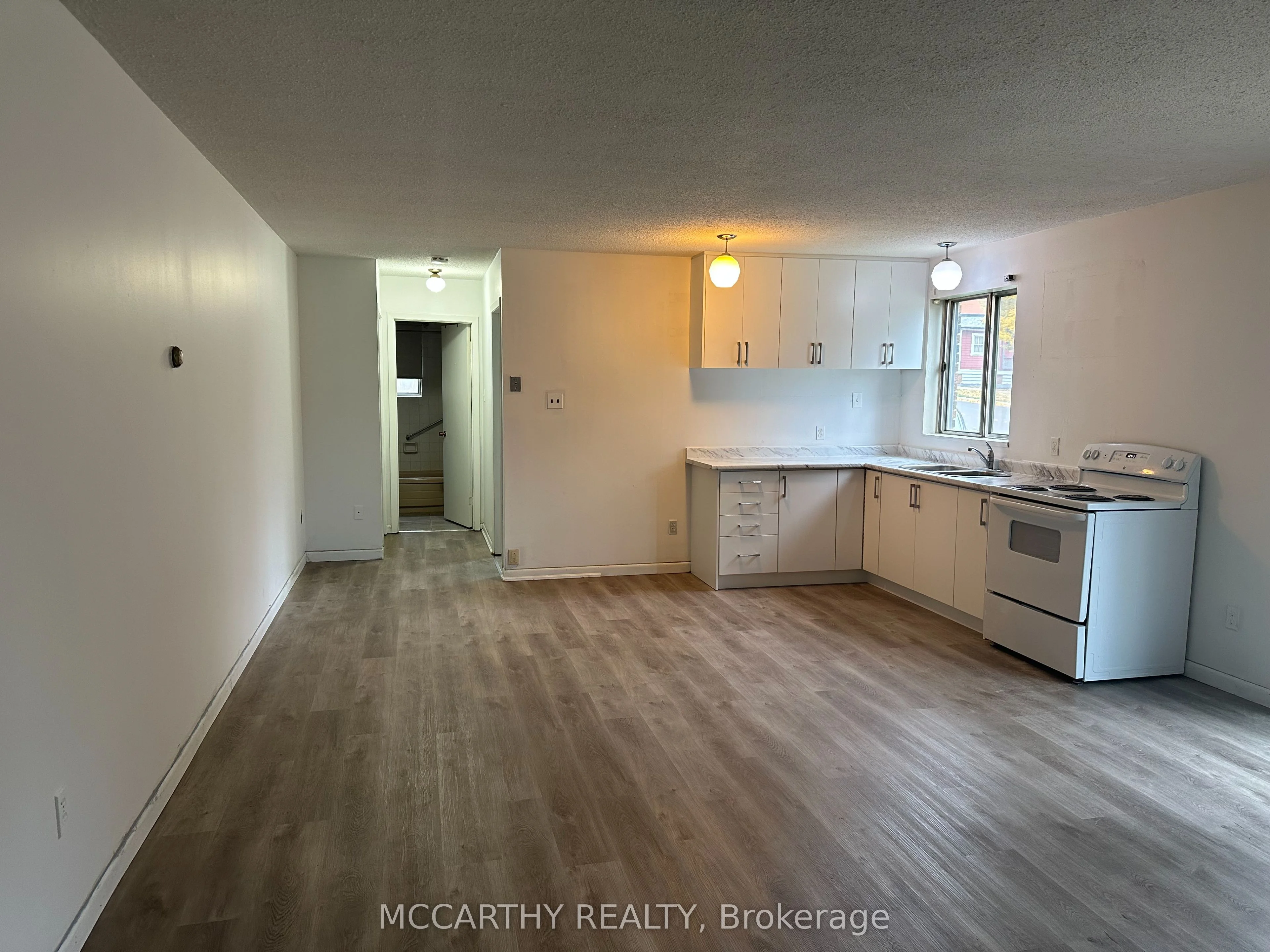 3 Faulkner Street 6, Orangeville, ON L9W 3K9