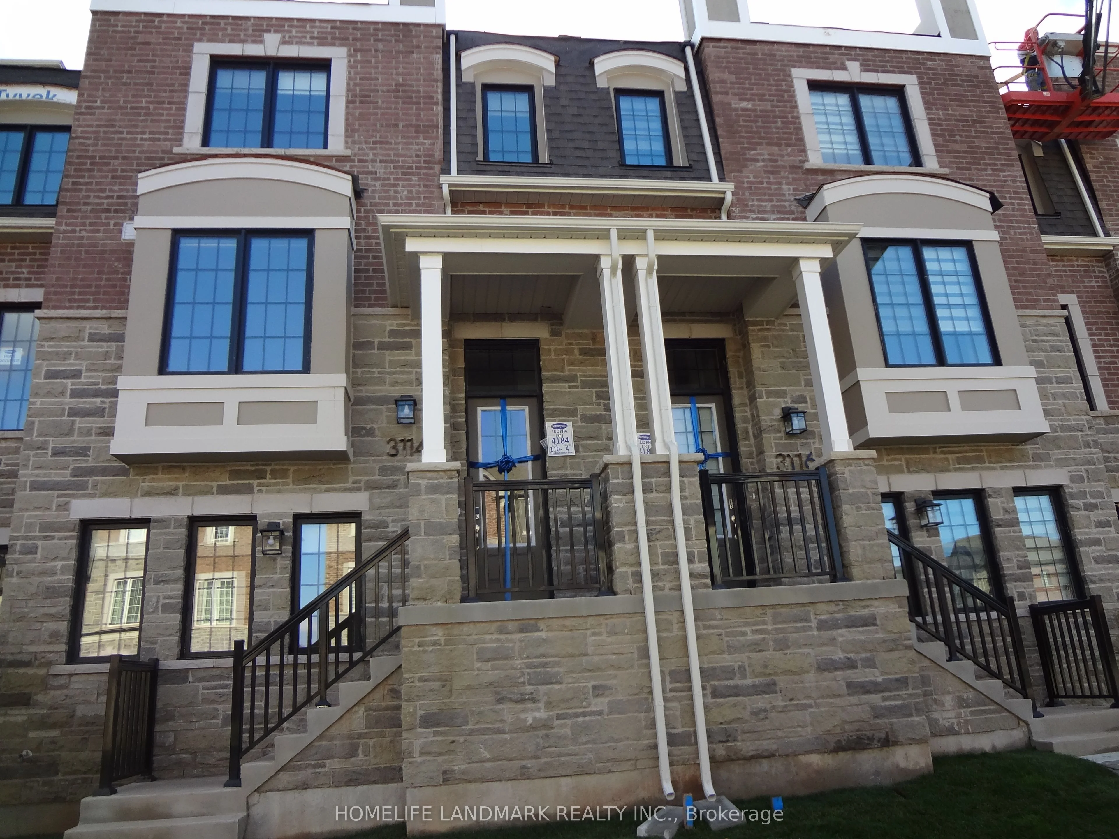 3116 William Cutmore Boulevard, Oakville, ON L6H 7X1