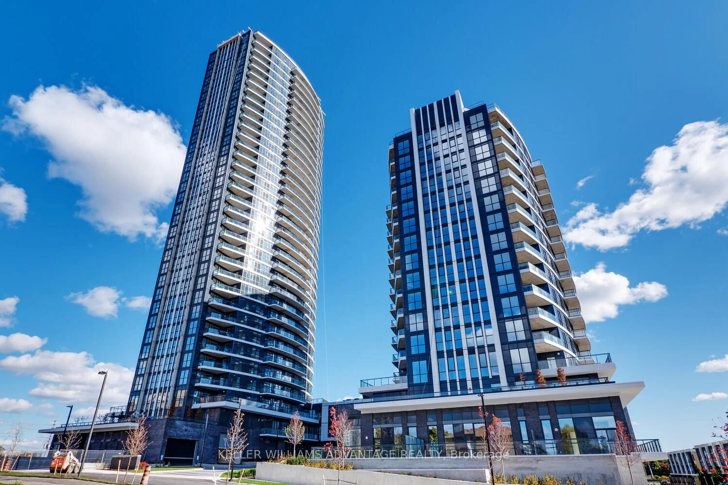 65 Watergarden Drive 306, Mississauga, ON L5R 0G9