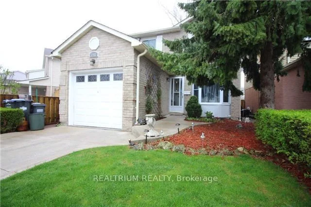 3163 Cantelon Crescent, Mississauga, ON L5N 3J7