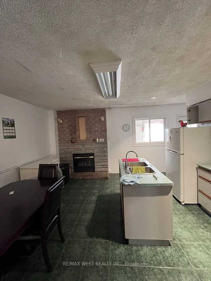 480 Maybank Avenue, Toronto W02, ON M6N 3S8
