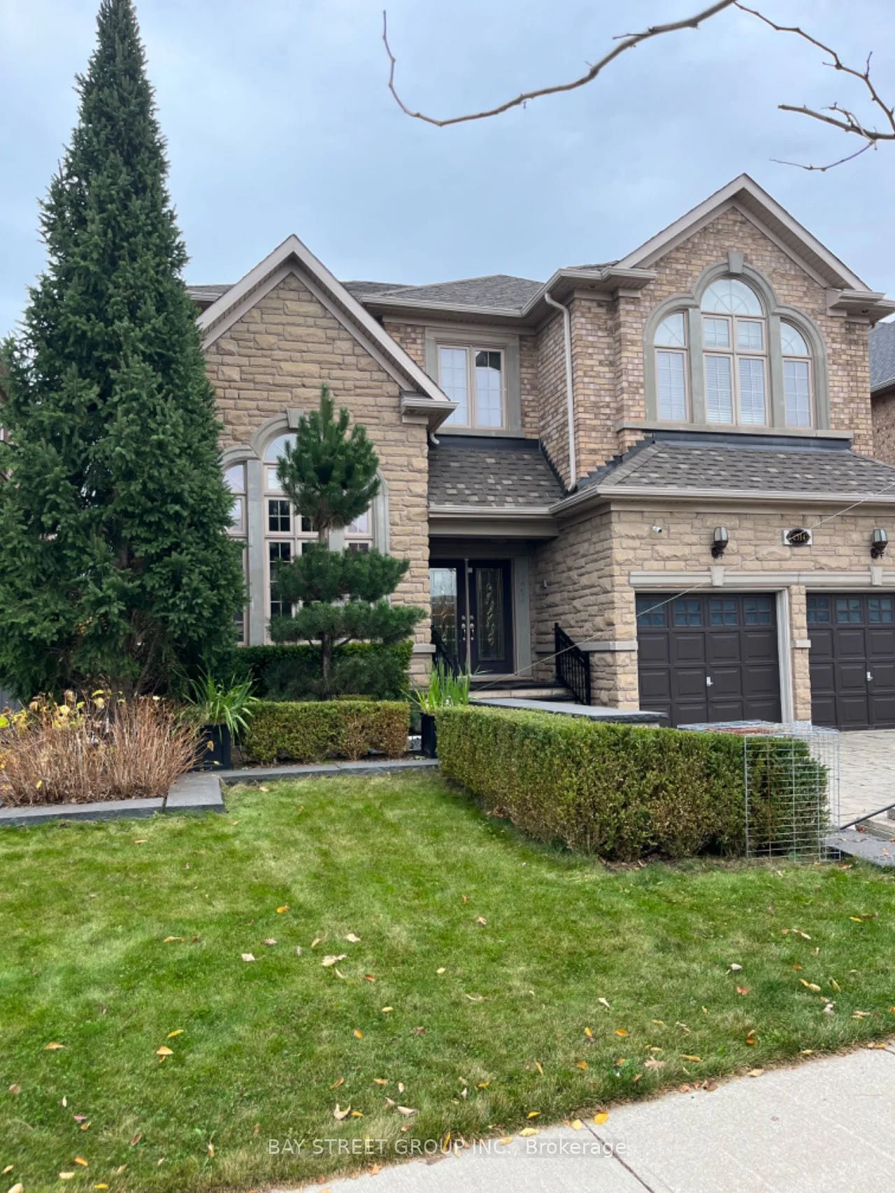 2314 North Ridge Trail, Oakville, ON L6H 0C4