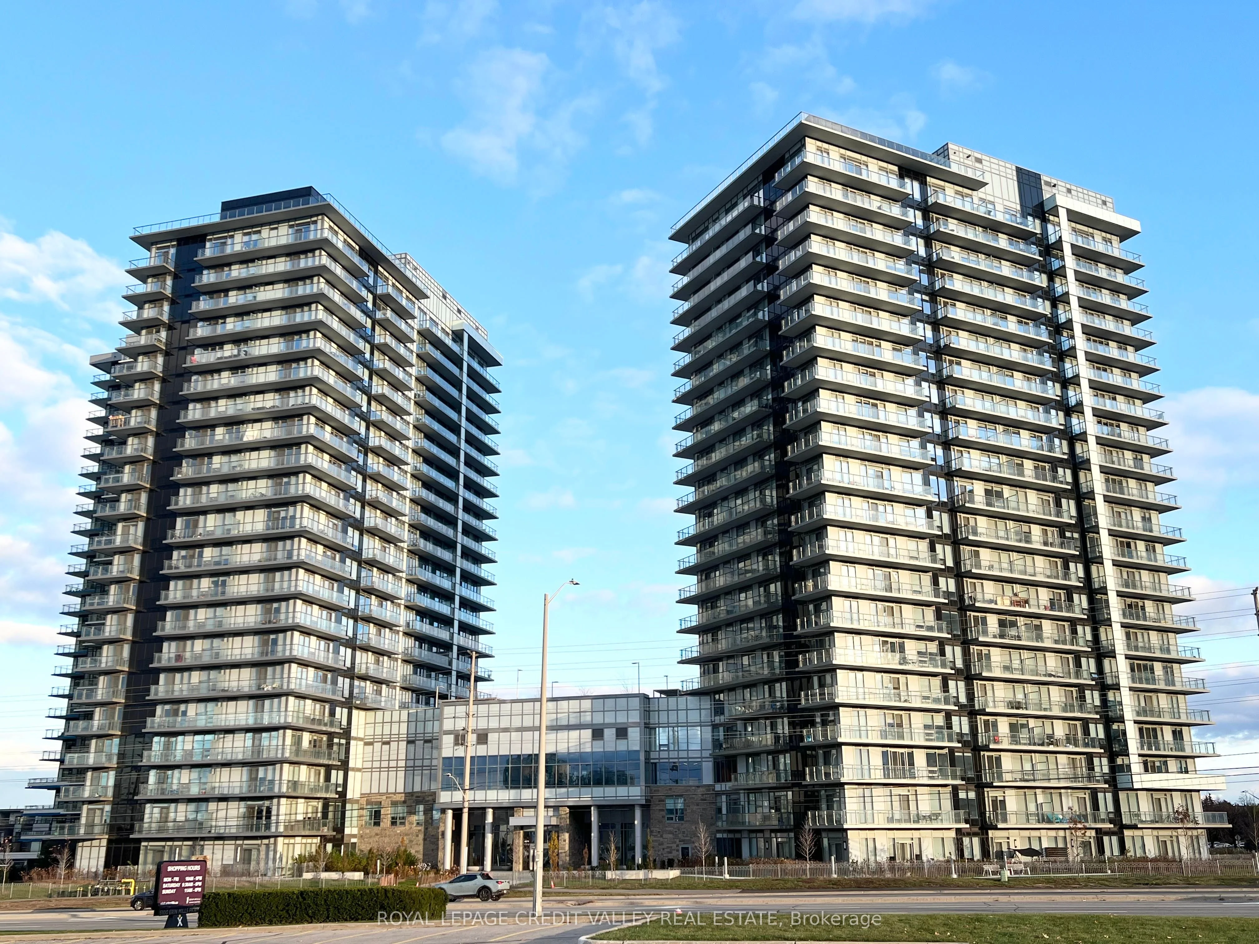 4655 Metcalfe Avenue 205 B, Mississauga, ON L5M 0Z8