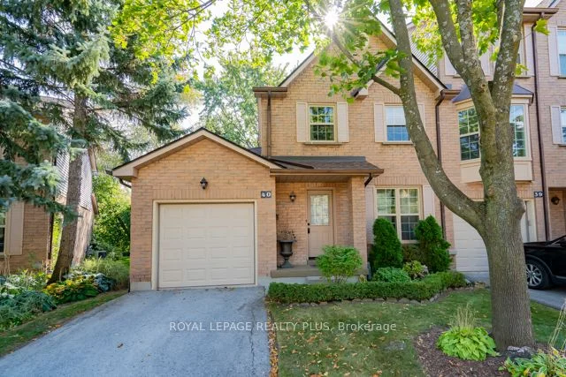 2272 Mowat Avenue 40, Oakville, ON L6H 5L8