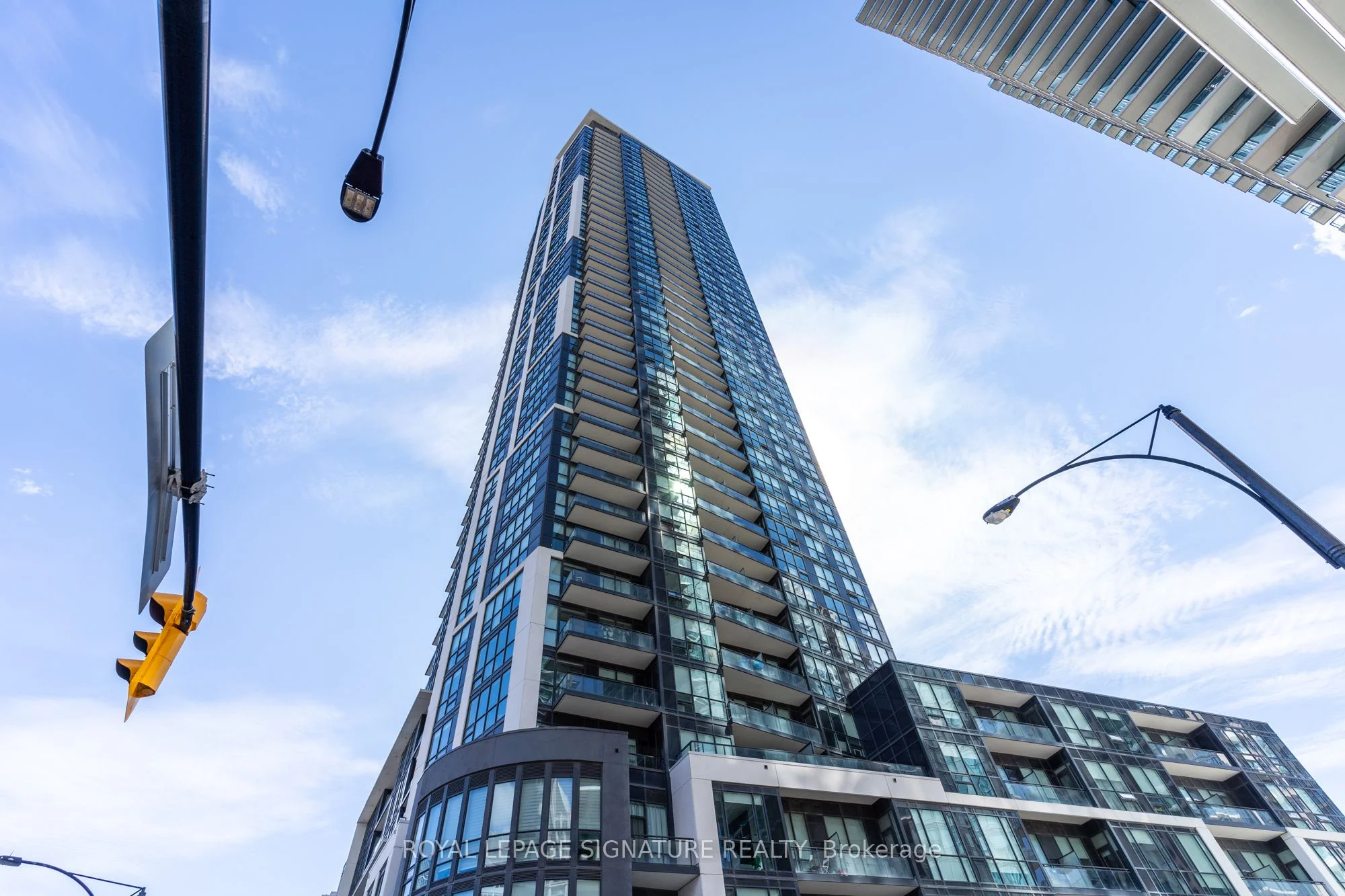 510 CURRAN Place 3801, Mississauga, ON L5B 0J8