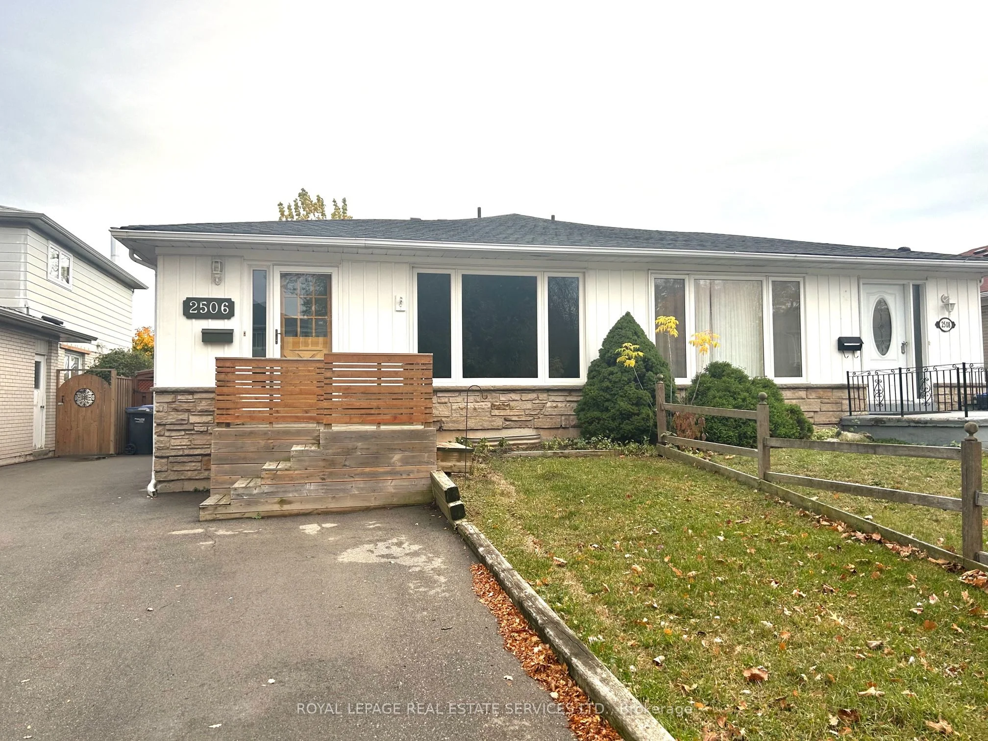 2506 Barcella Crescent Lower, Mississauga, ON L5K 1E2
