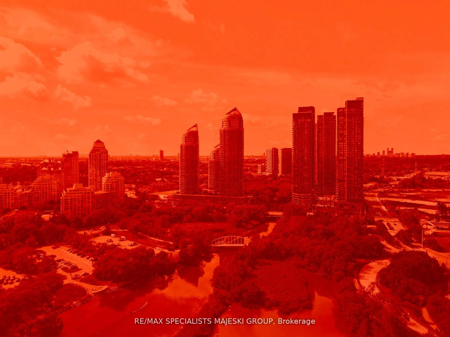 2212 Lake Shore Boulevard 4304, Toronto W06, On M8v 0c2