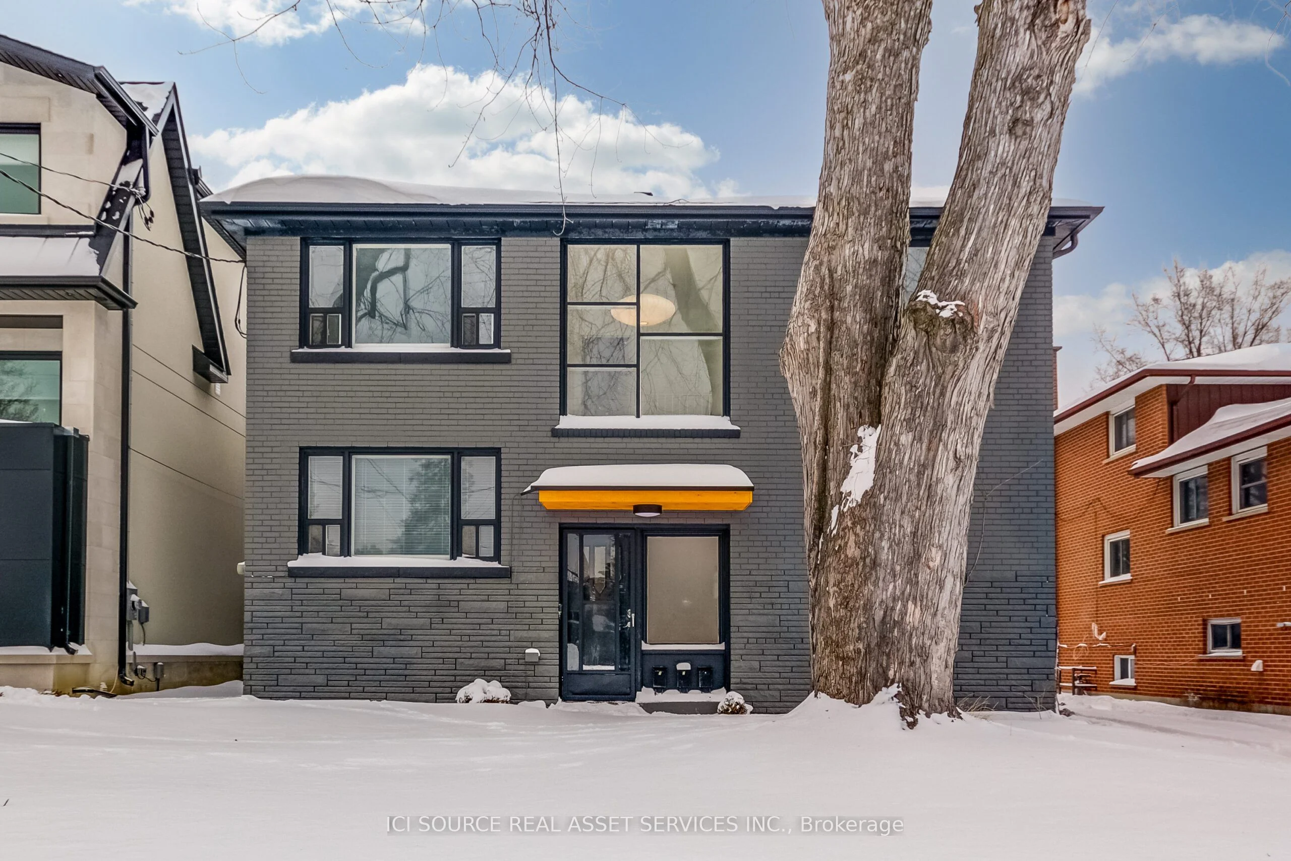 58 Burlingame Road 3, Toronto W08, On M8w 1y8