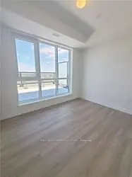 2300 St. Clair Avenue W 724, Toronto W02, ON M6N 1K8