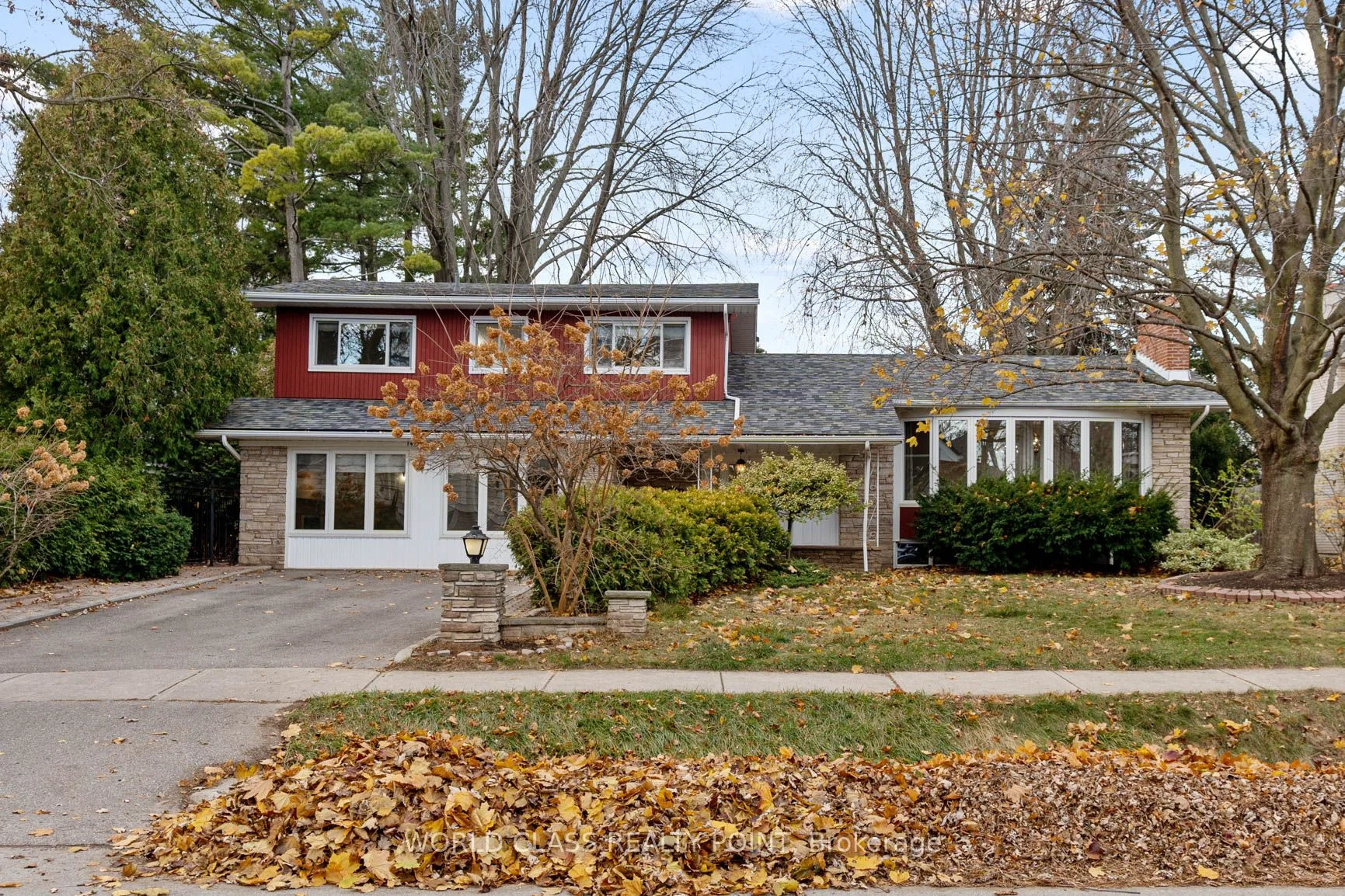 1459 Hixon Street, Oakville, On L6l 1s2
