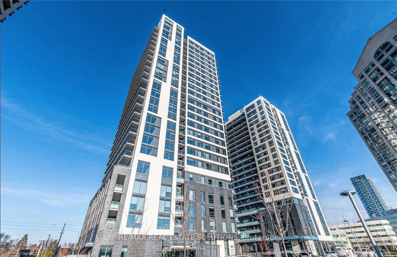 30 Samuel Wood Way Way 1611, Toronto W08, ON M5B 1L4