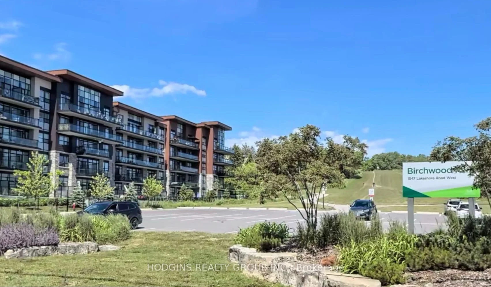 1575 Lakeshore Road W Gr 34, Mississauga, ON L5J 1J4