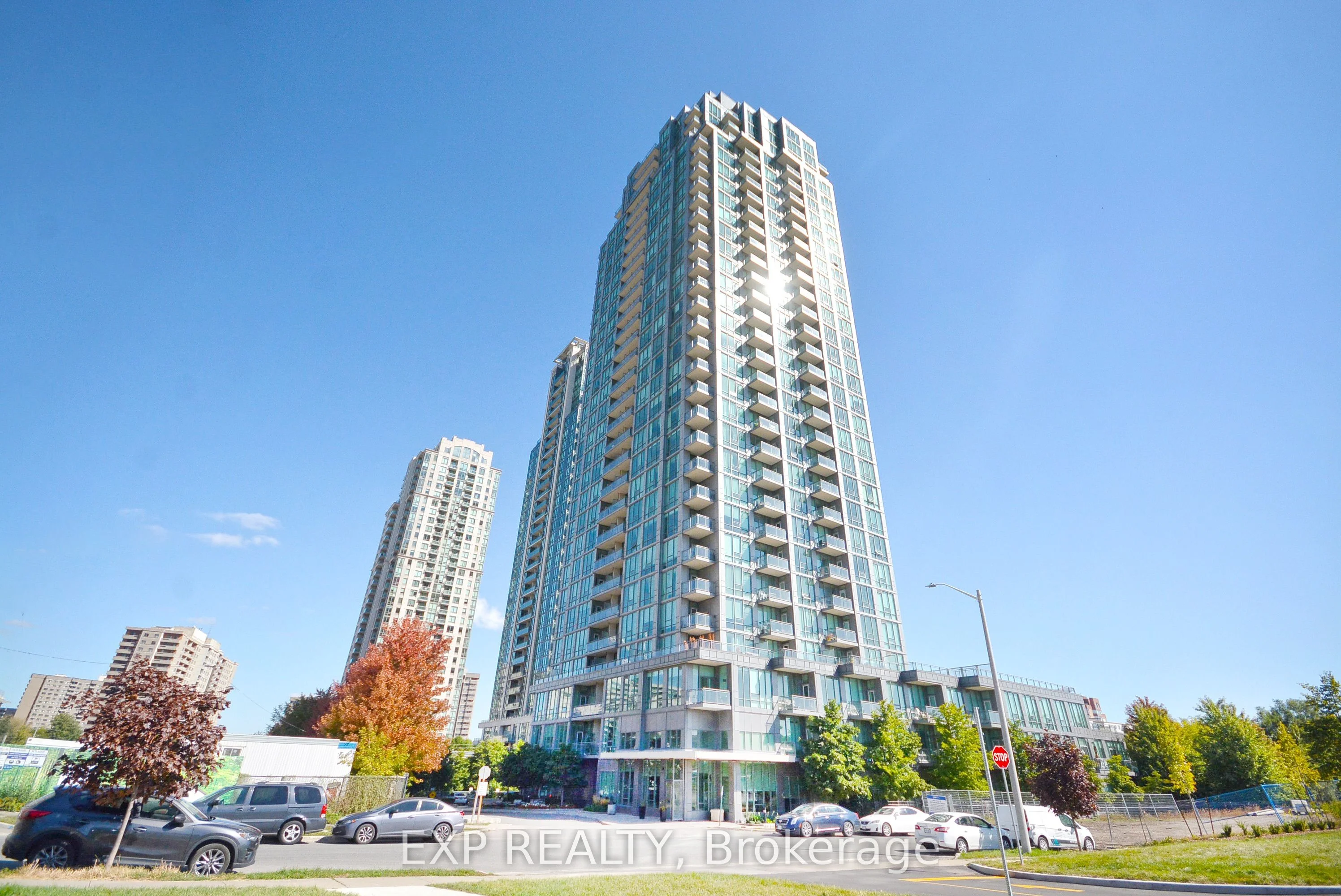 3525 Kariya Drive 3306, Mississauga, ON L5B 0C2
