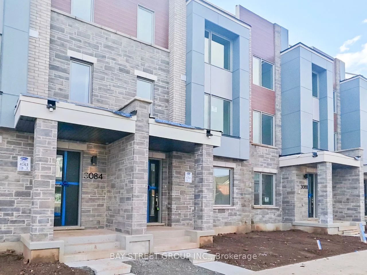 3086 William Cutmore Boulevard, Oakville, ON L6H 7G1