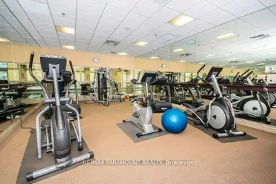 339 Rathburn Road W 1219, Mississauga, ON L5B 0K6