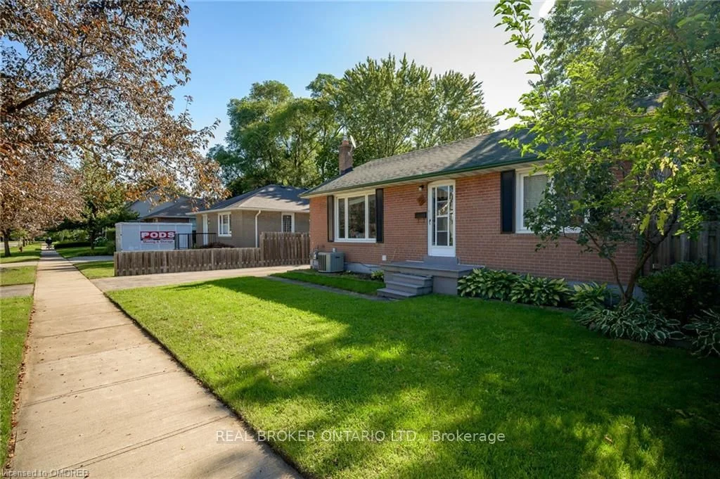 64 Florence Drive Lwr Lvl, Oakville, ON L6K 1V6