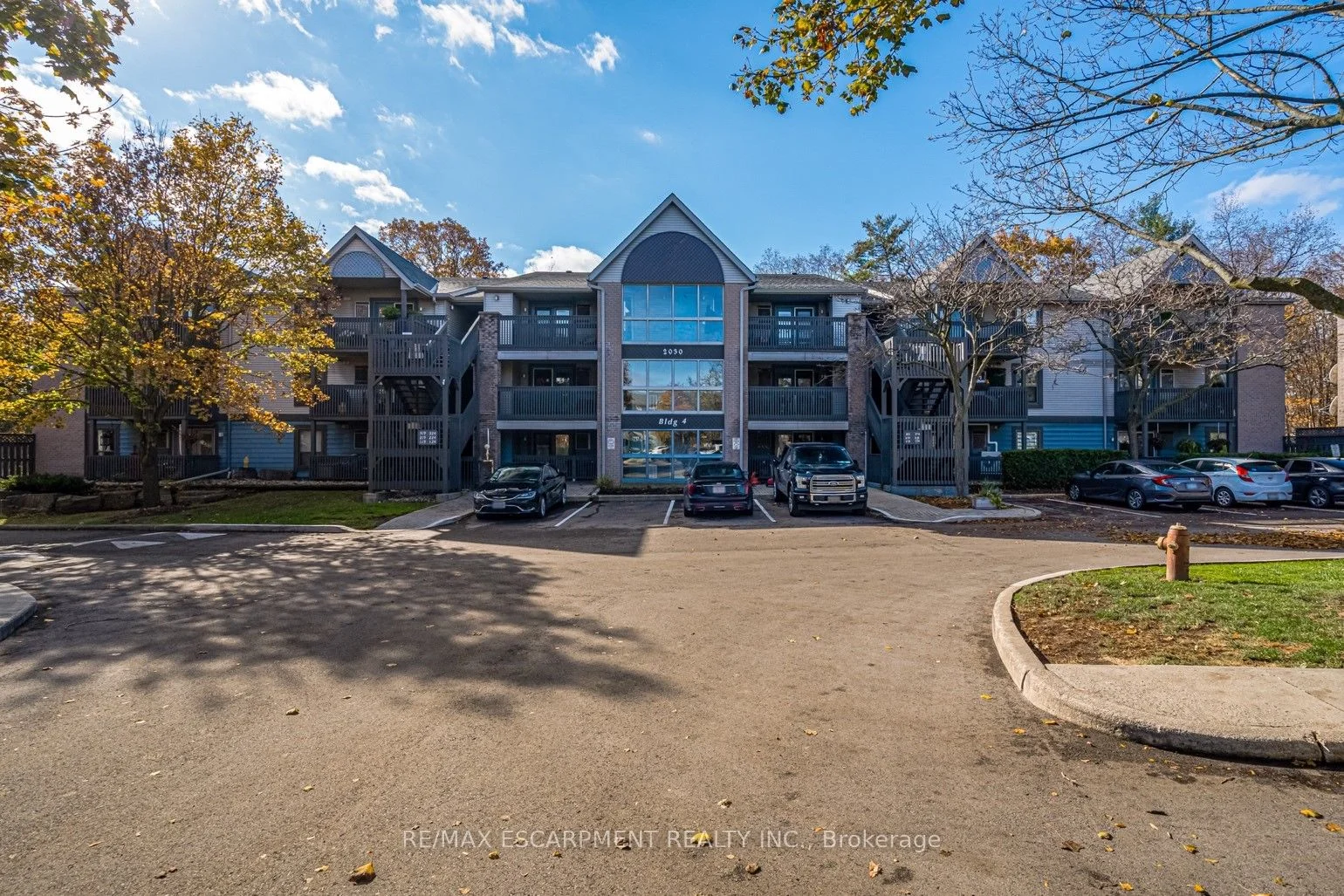 2030 Cleaver Avenue 215, Burlington, On L7m 4c3