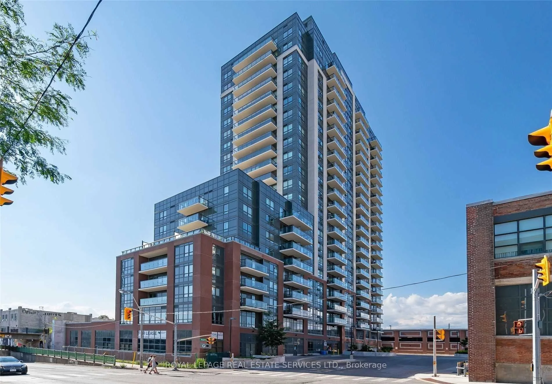 1420 Dupont Street 1607, Toronto W02, ON M6H 4J8