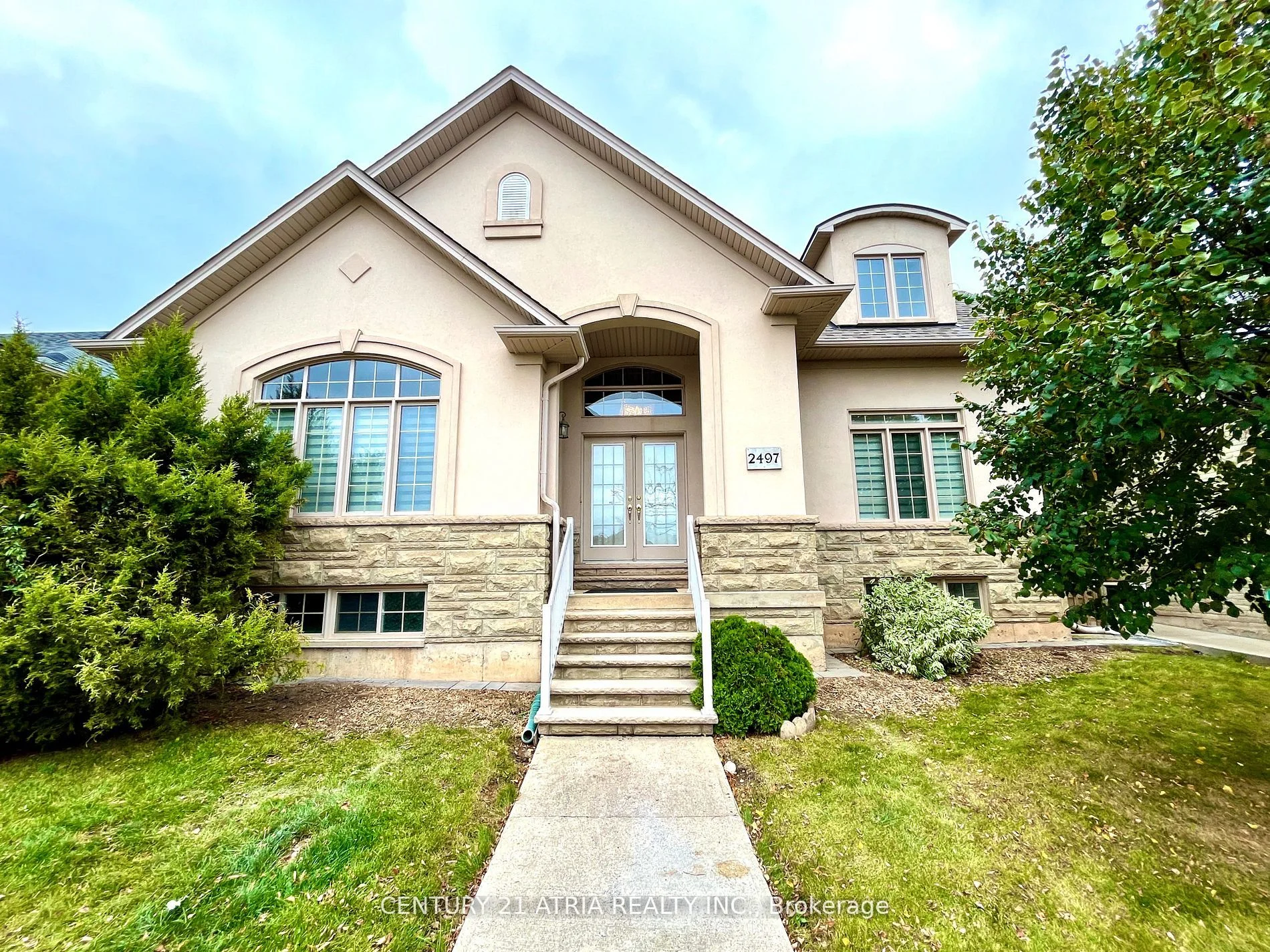 2497 Eighth Line, Oakville, ON L6H 0A4