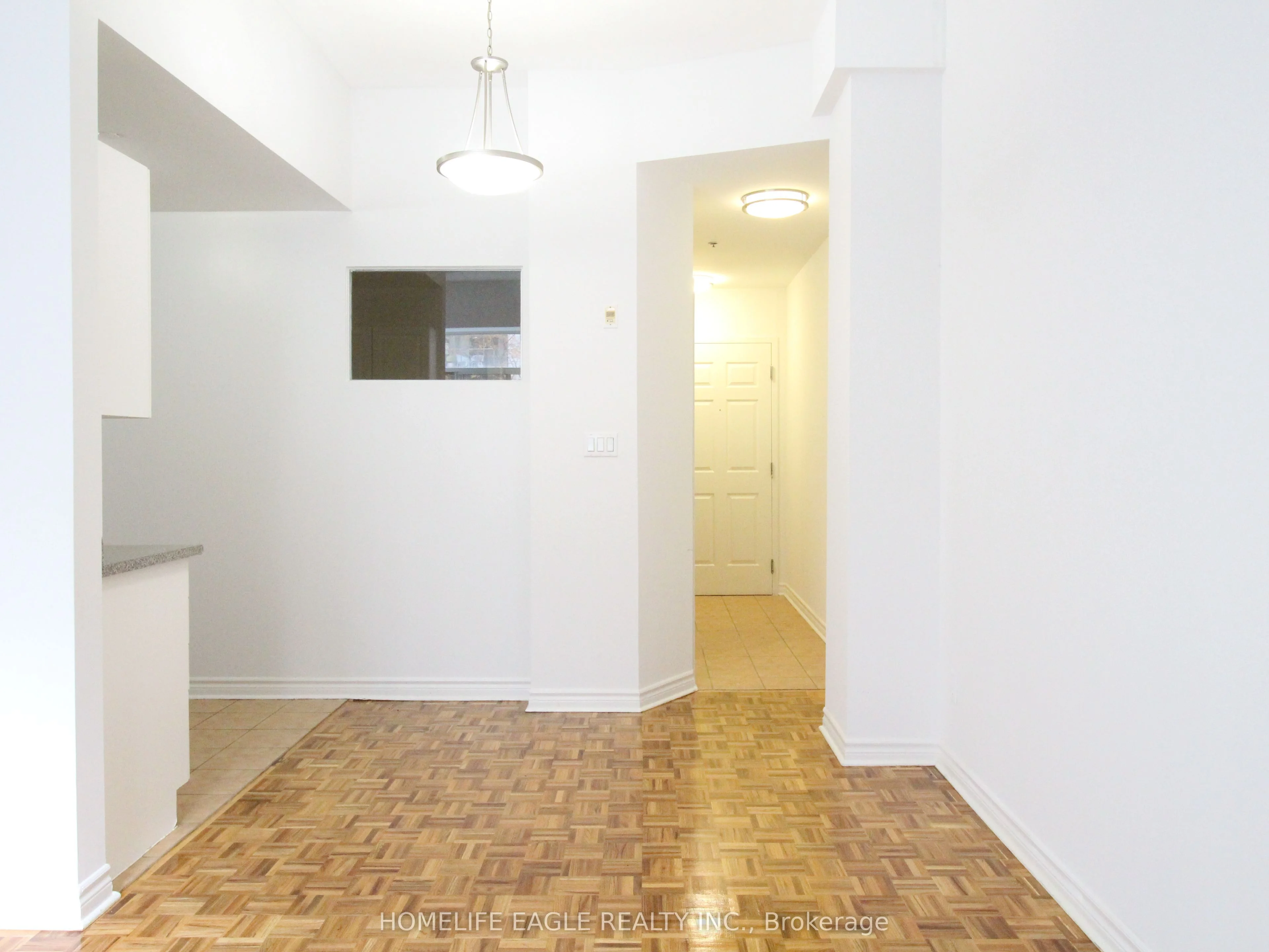 1407 Dupont Street 211, Toronto W02, ON M6H 4J7