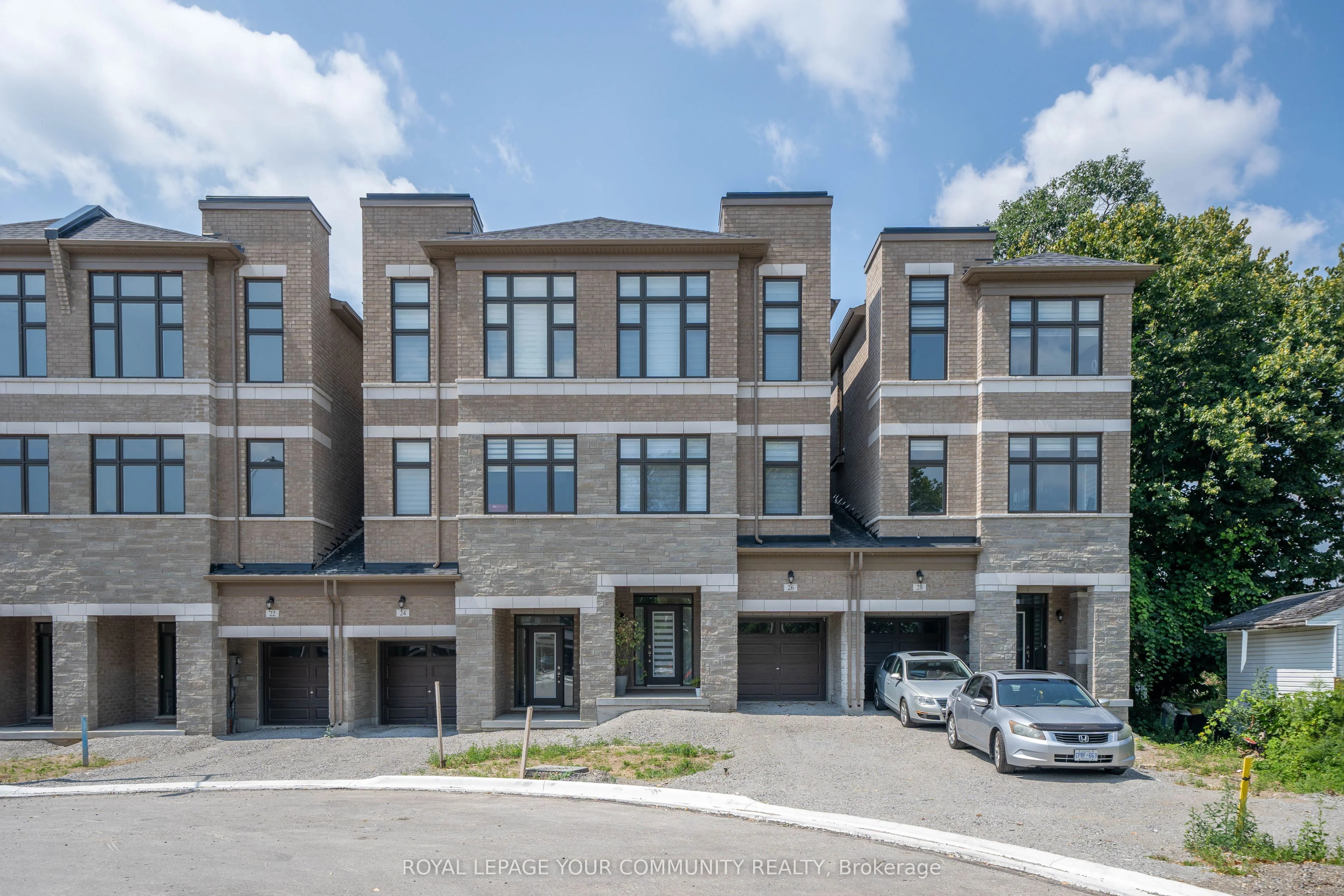 26 Tarmola Park Court, Toronto W05, ON M9L 2L1