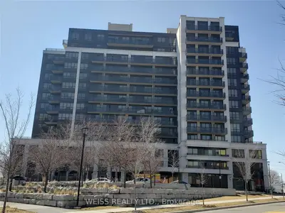 55 De Boers Drive N 305, Toronto W05, ON M3J 0G5