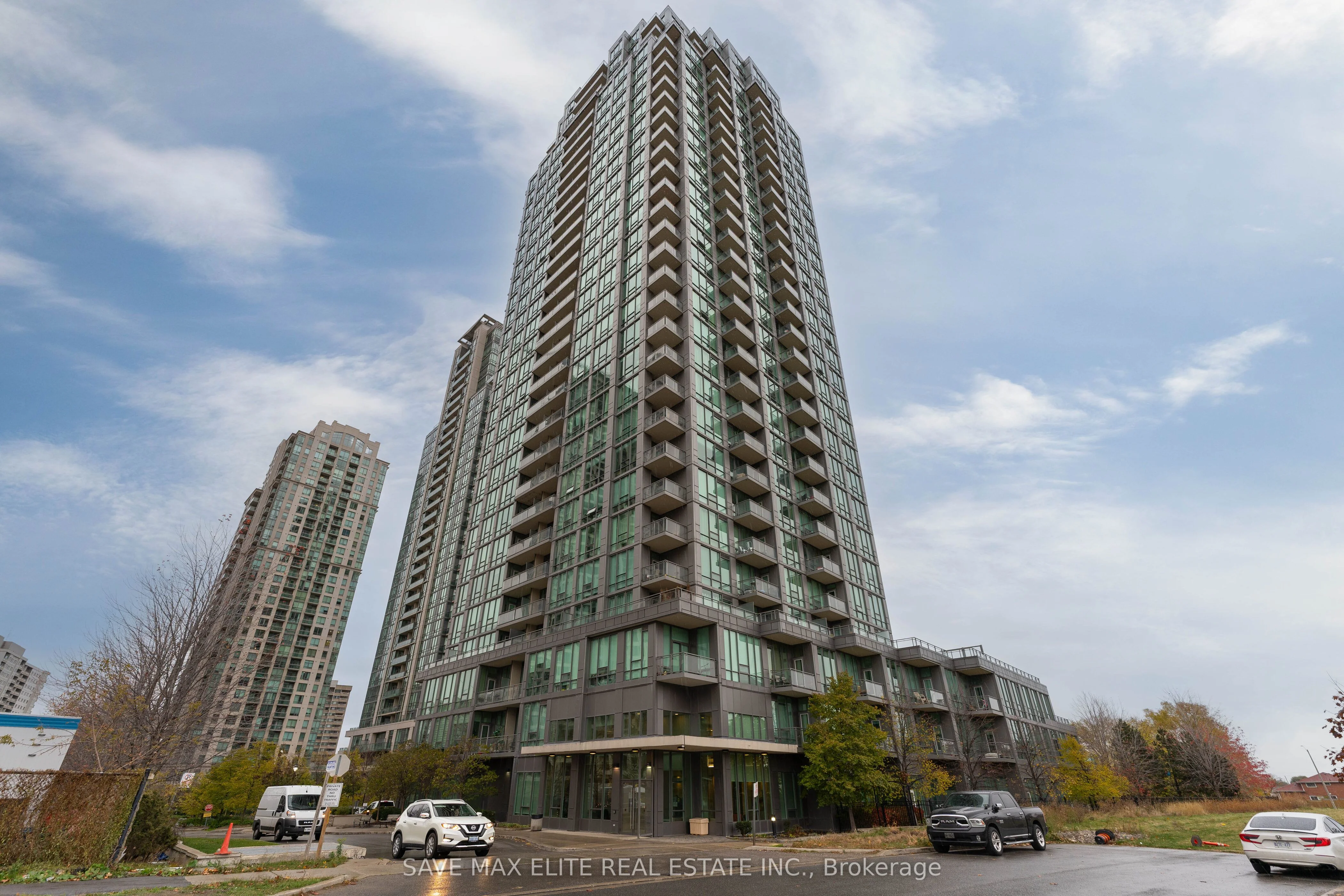 3525 Kariya Drive 2509, Mississauga, On L5b 0c2