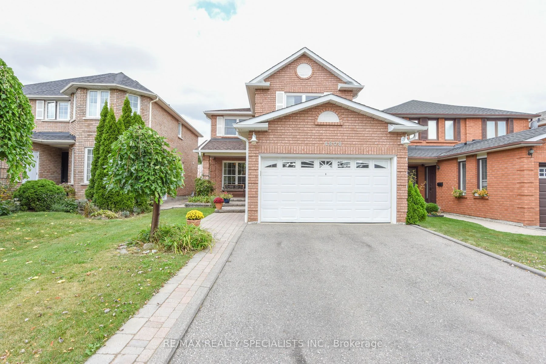 4808 OWL Circle, Mississauga, ON L4Z 2W8