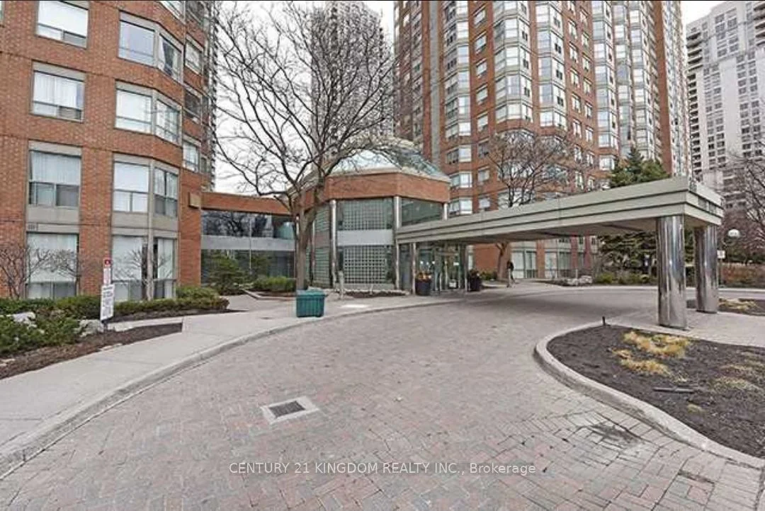 335 Webb Drive 909, Mississauga, ON L5B 3Z9