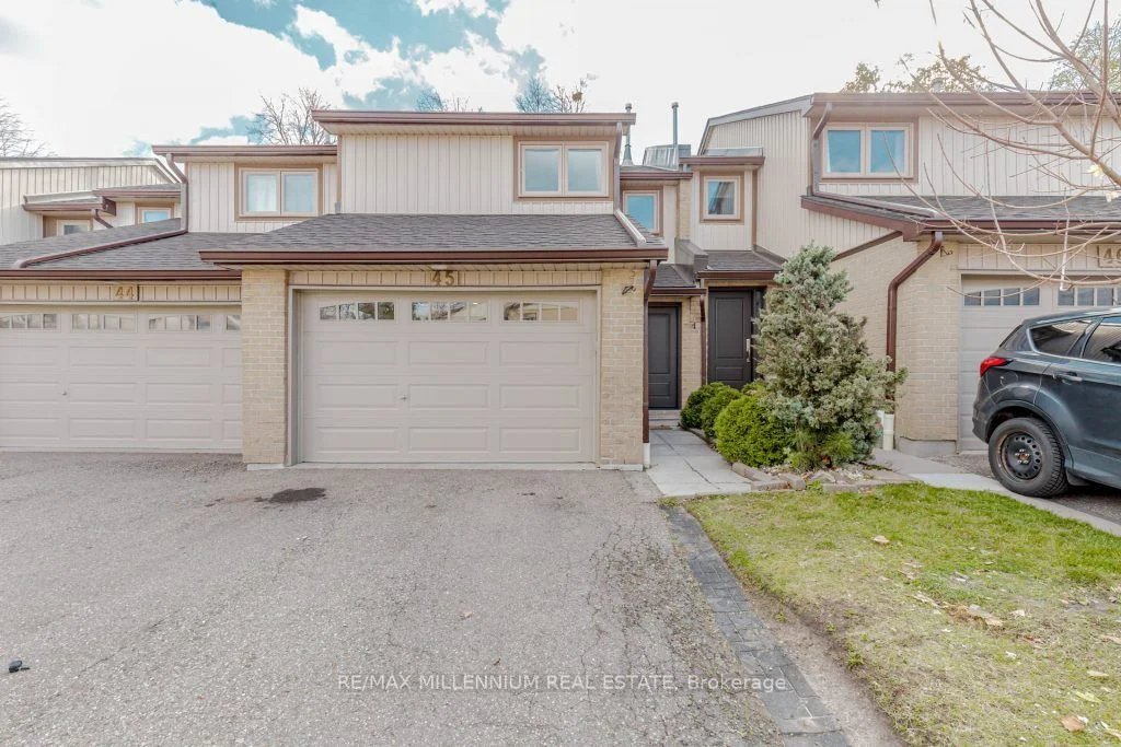 #45 3500 South Millway, Mississauga, ON, L5L 3T8