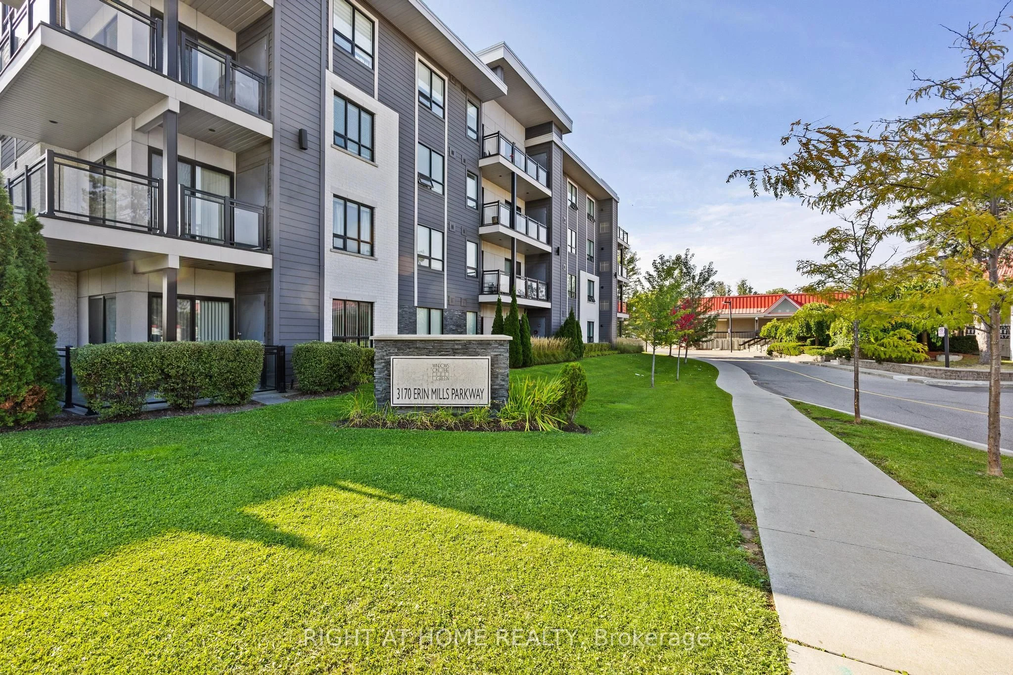3170 Erin Mills Parkway 130, Mississauga, ON L5L 0B6