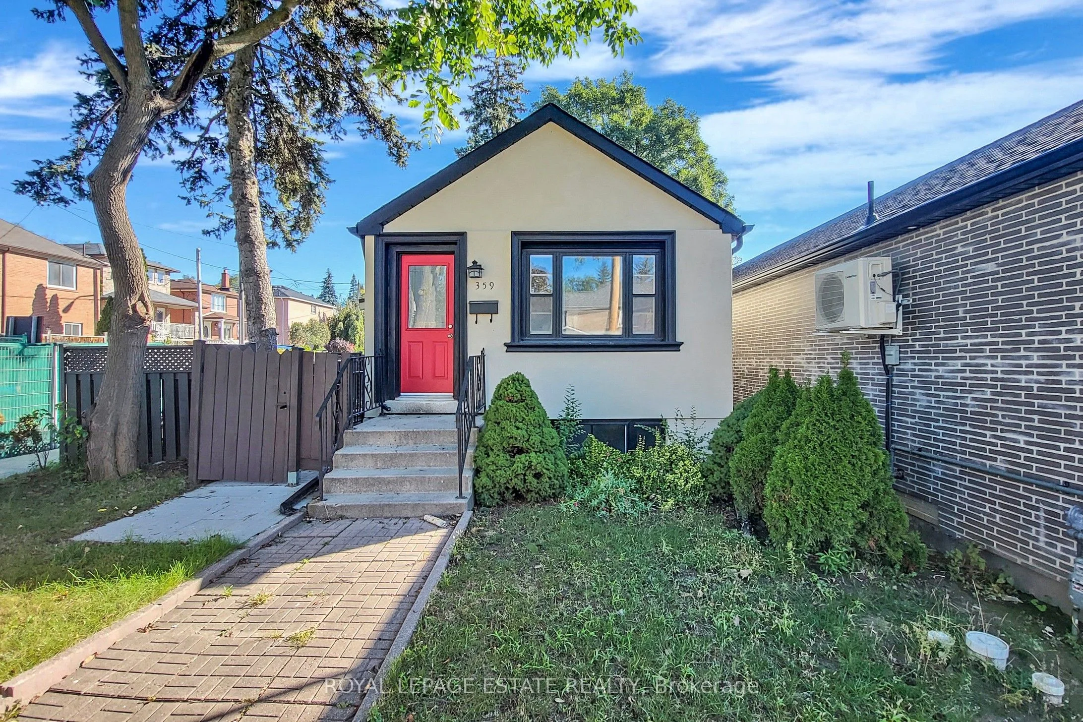 359 Harvie Avenue, Toronto W03, ON M6E 4L6